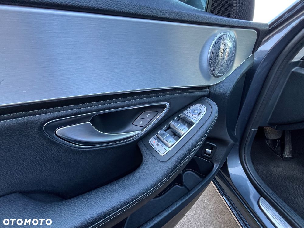 Mercedes-Benz Klasa C 220 (BlueTEC) d T 7G-TRONIC Avantgarde - 23