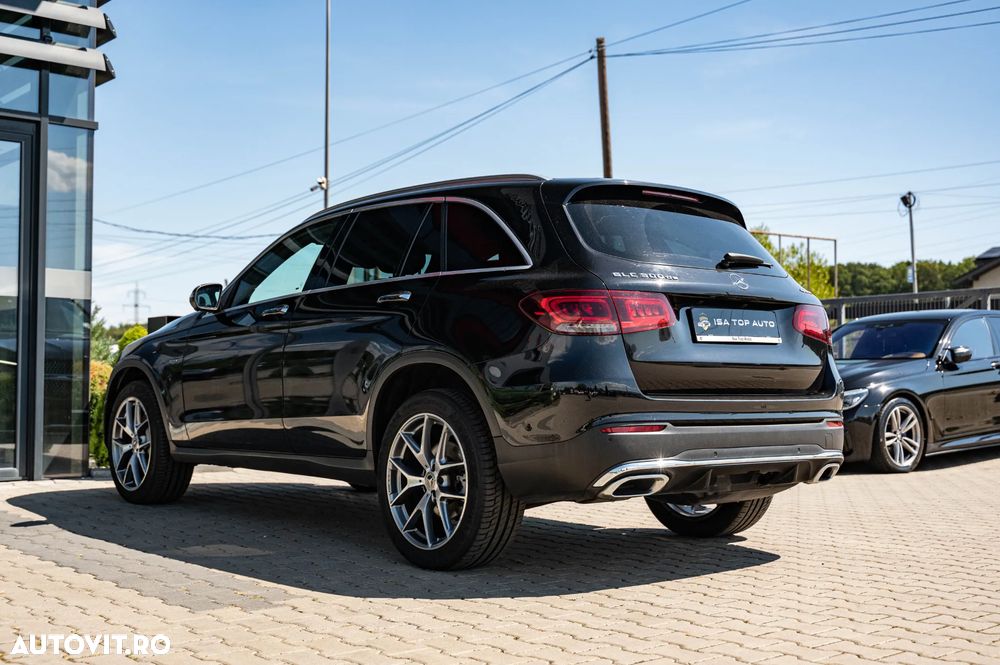 Mercedes-Benz GLC 300 de 4Matic 9G-TRONIC AMG Line - 4