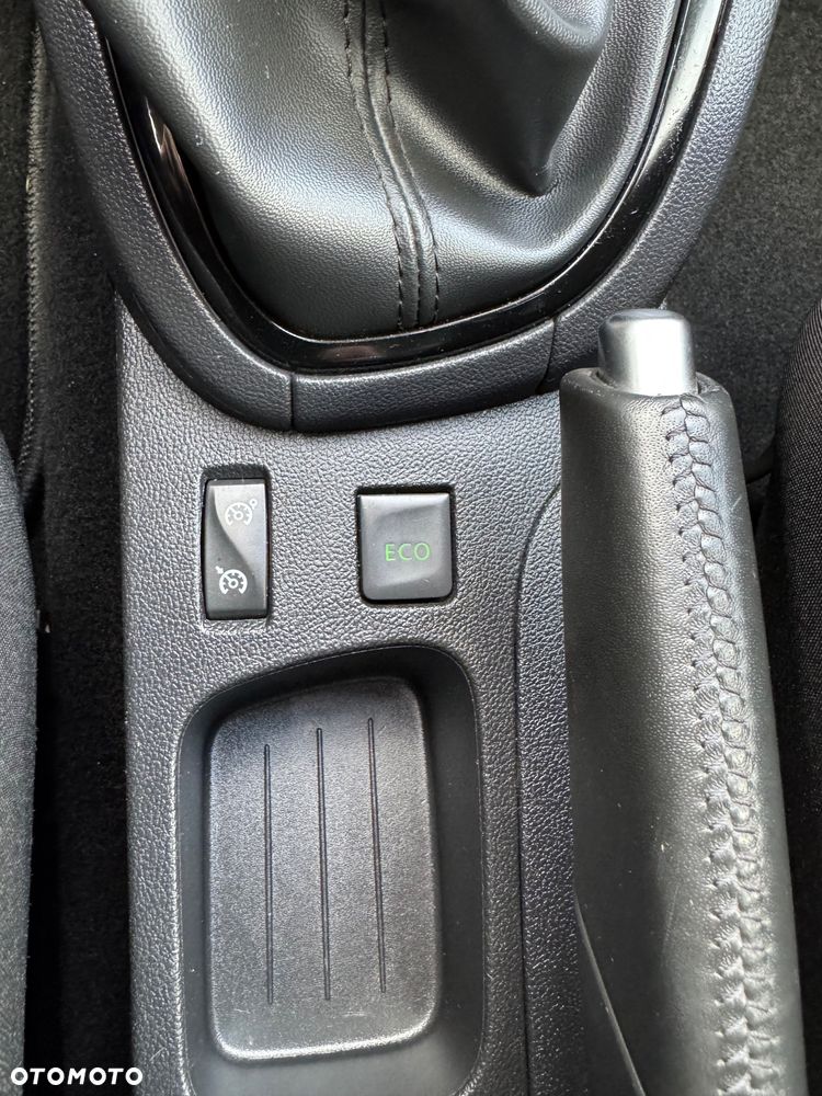 Renault Clio - 12