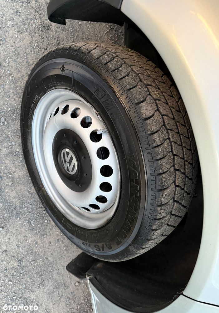 Volkswagen Transporter - 19