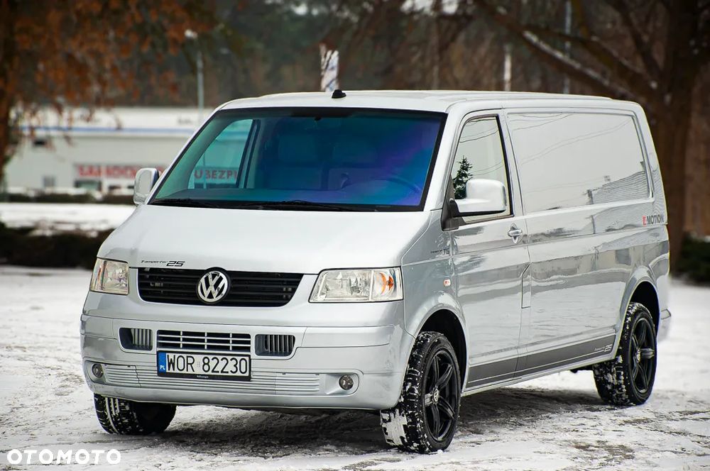 Volkswagen Transporter DSG BMT - 12