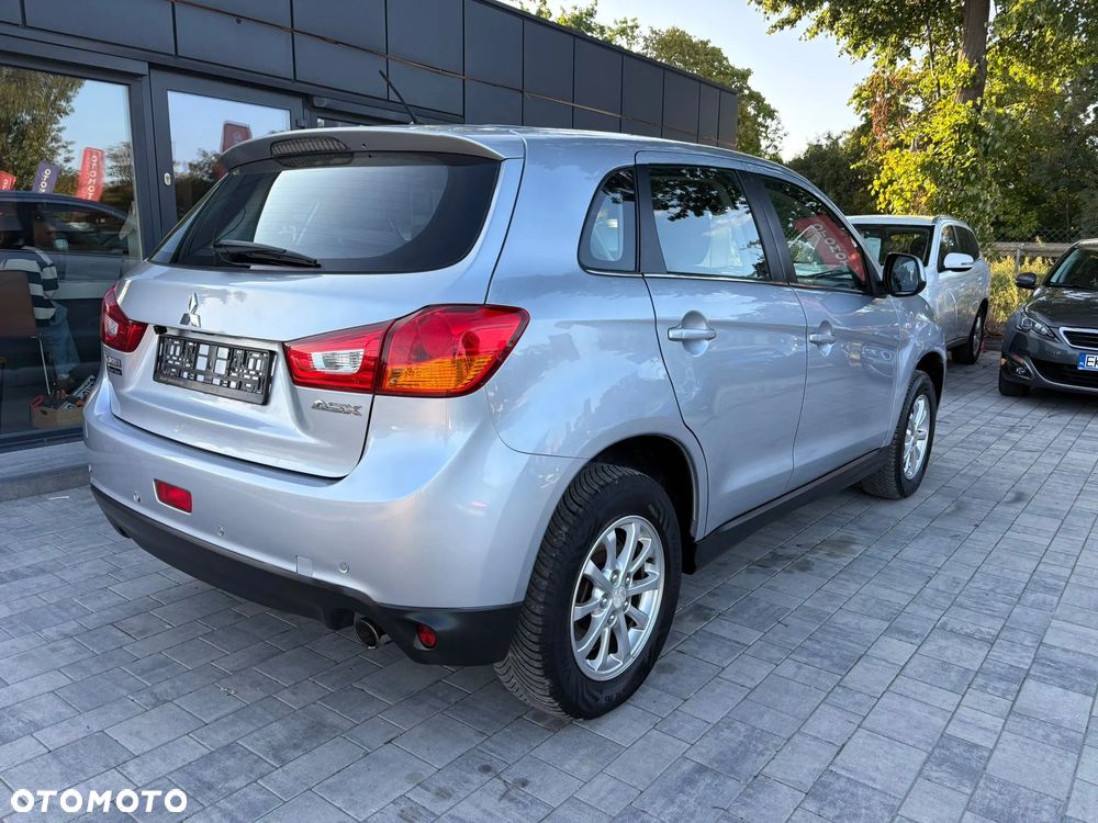 Mitsubishi ASX - 3