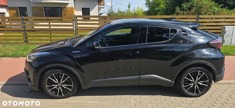Toyota C-HR 1.8 Hybrid Prestige - 2