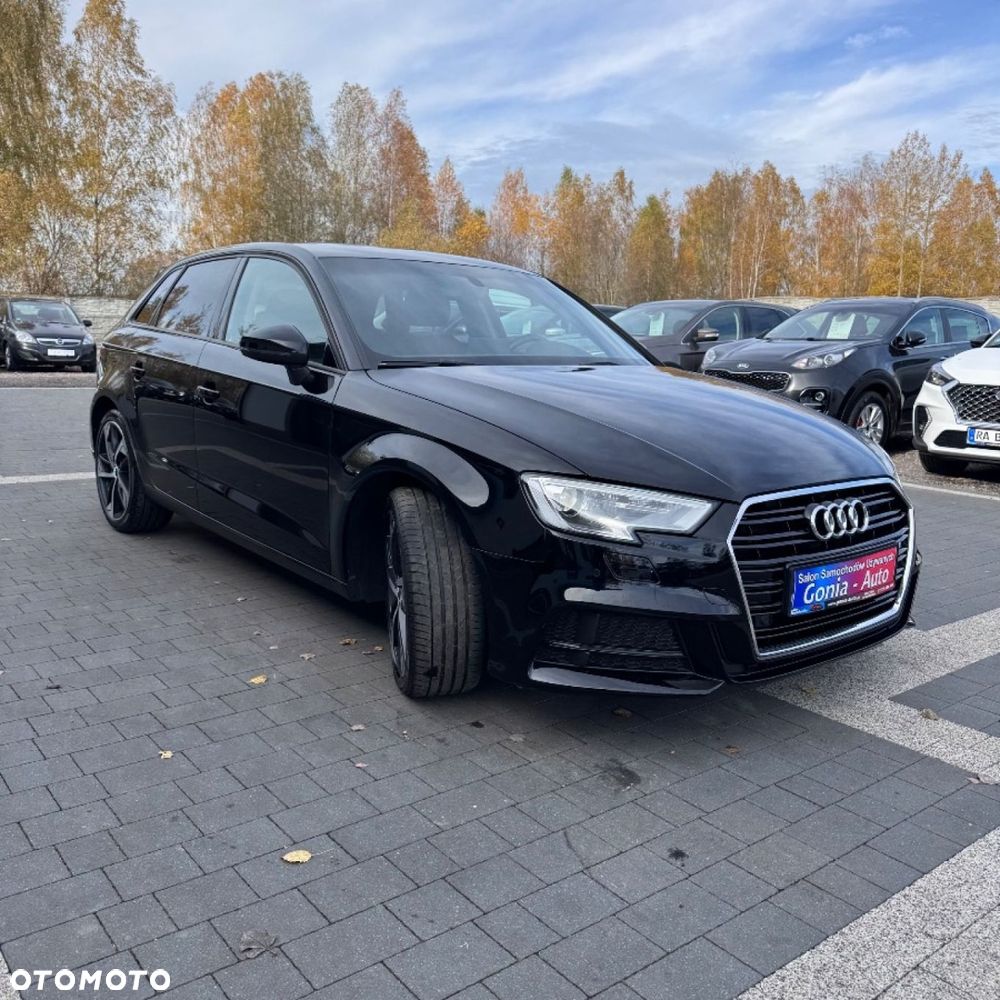 Audi A3 Sportback 2.0 TDI Ambiente S tronic - 9