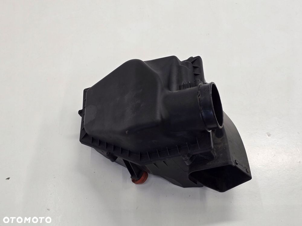 BMW 6 GT G32 17R OBUDOWA FILTRA POWIETRZA 3.0D 7643301 - 1