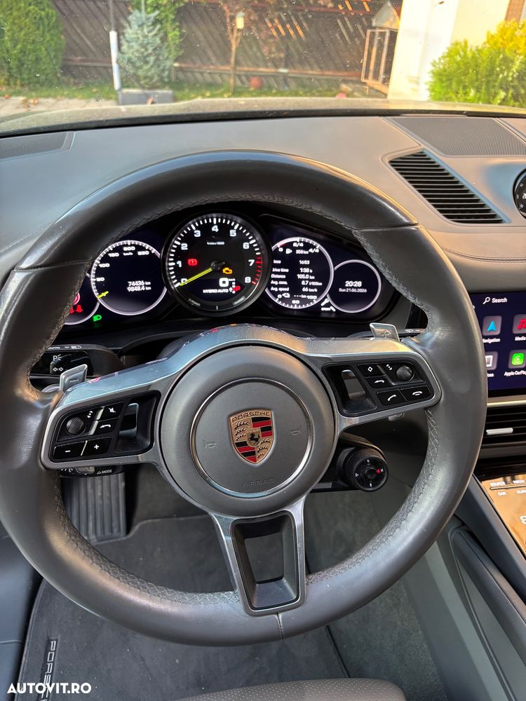 Porsche Cayenne E-Hybrid - 11