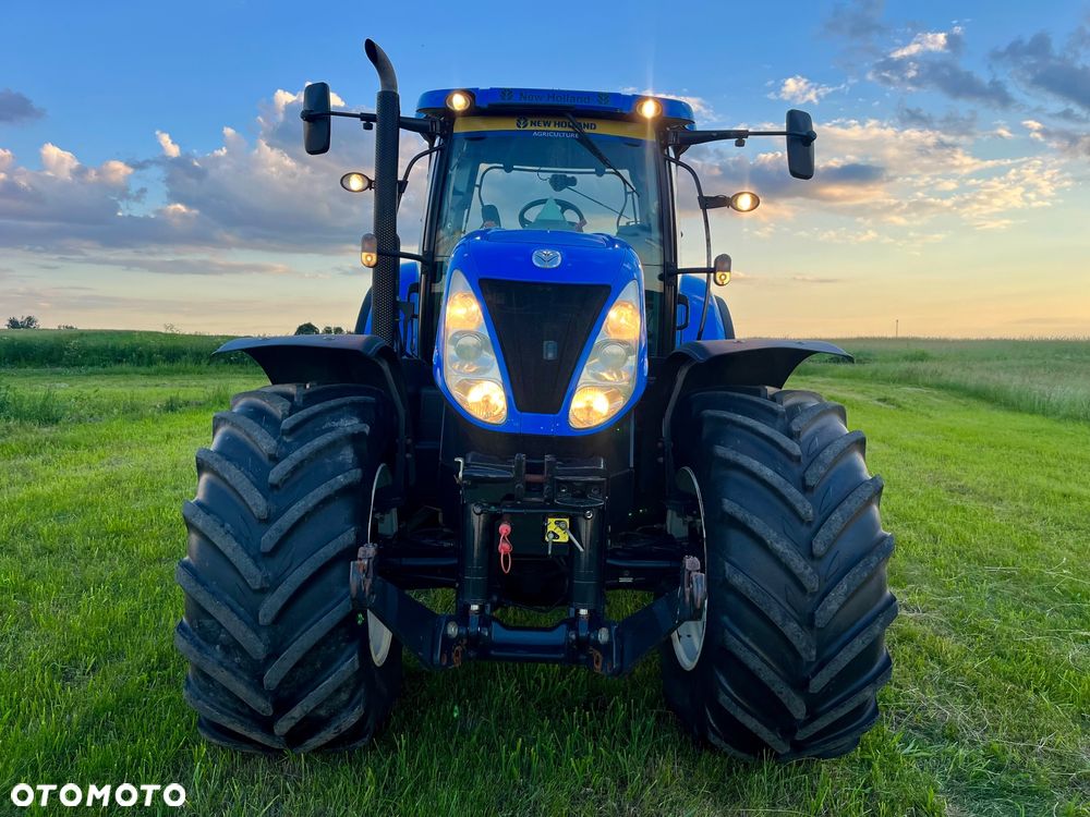 New Holland T7.235 PC //SUPER STAN//8100mth/ T7.270 - 2