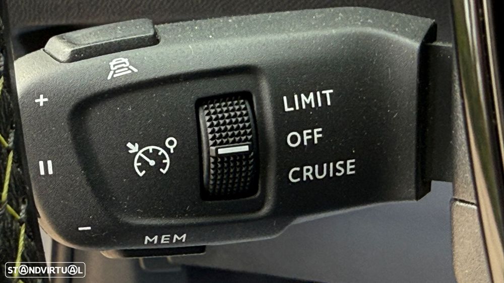 Peugeot e-208 50 kWh GT - 15