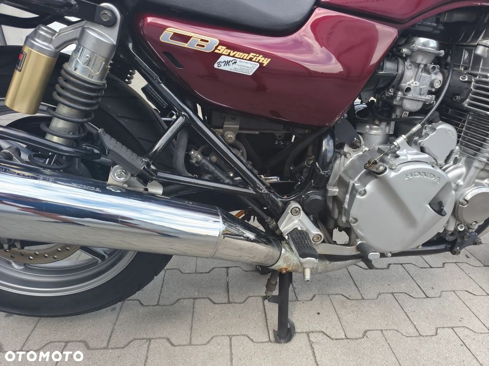 Honda CB - 23