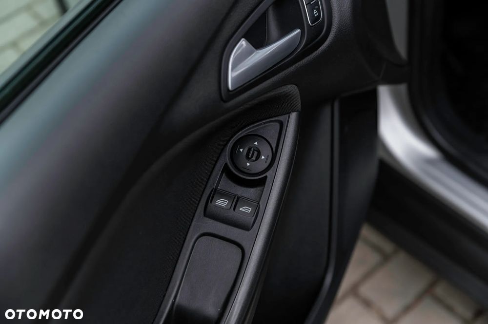 Ford Focus 1.5 TDCi Trend - 25