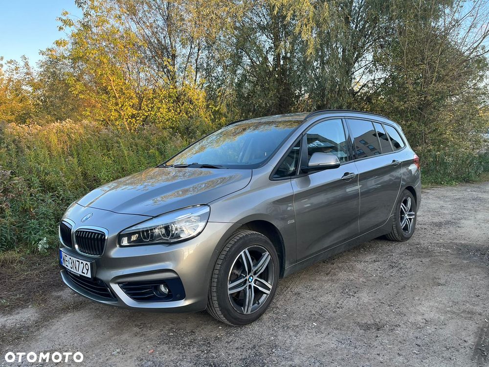 BMW Seria 2 218d Sport Line - 1