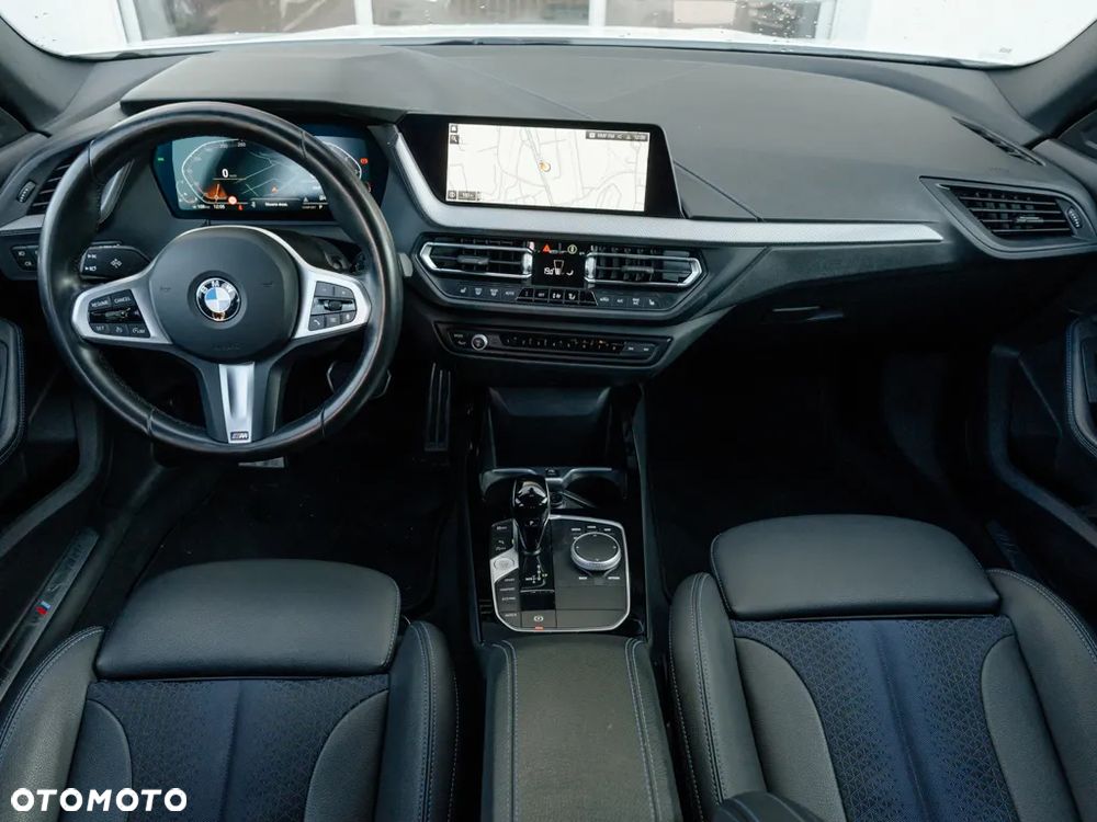 BMW Seria 2 218i M Sport - 7