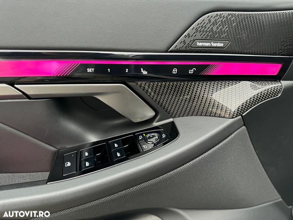BMW Seria 5 520d xDrive AT MHEV - 10