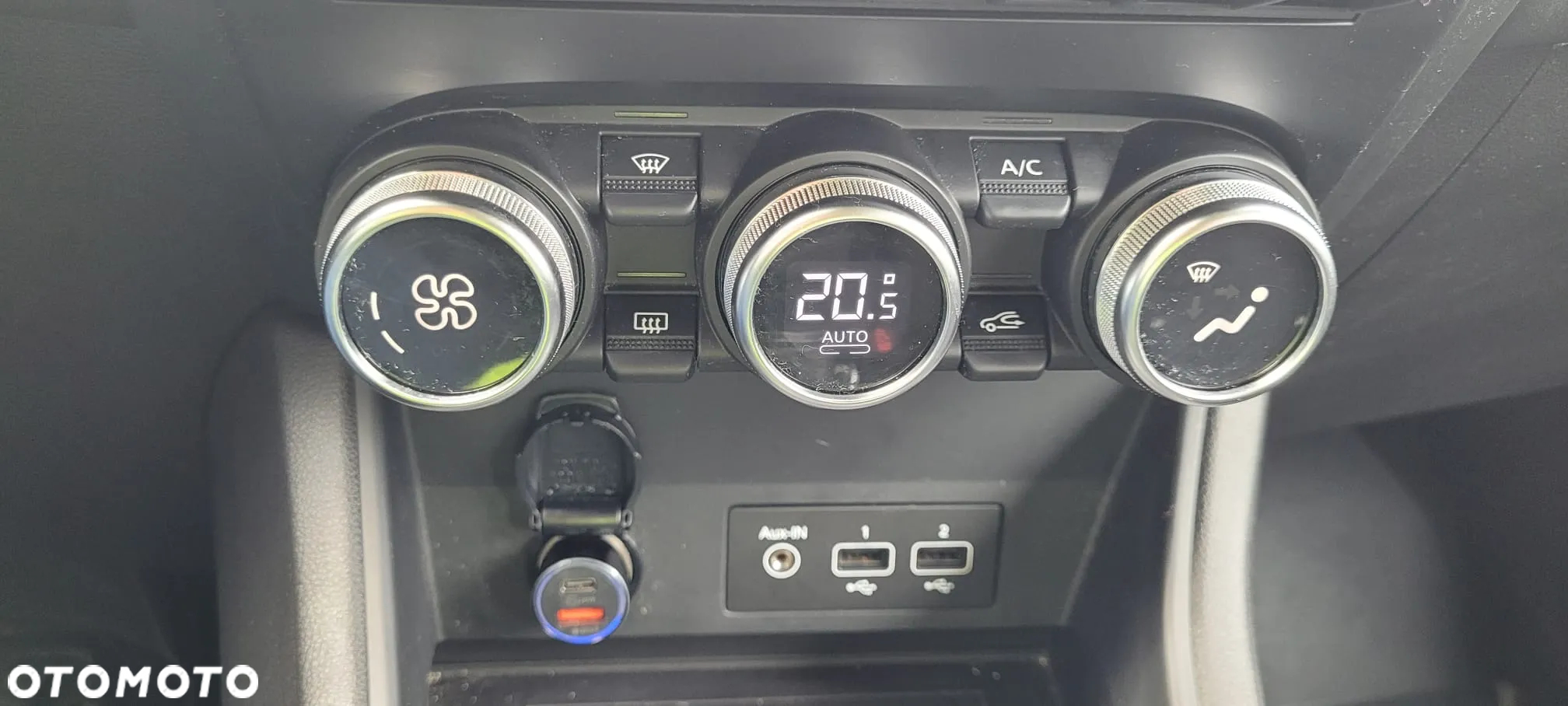 Renault Captur - 37