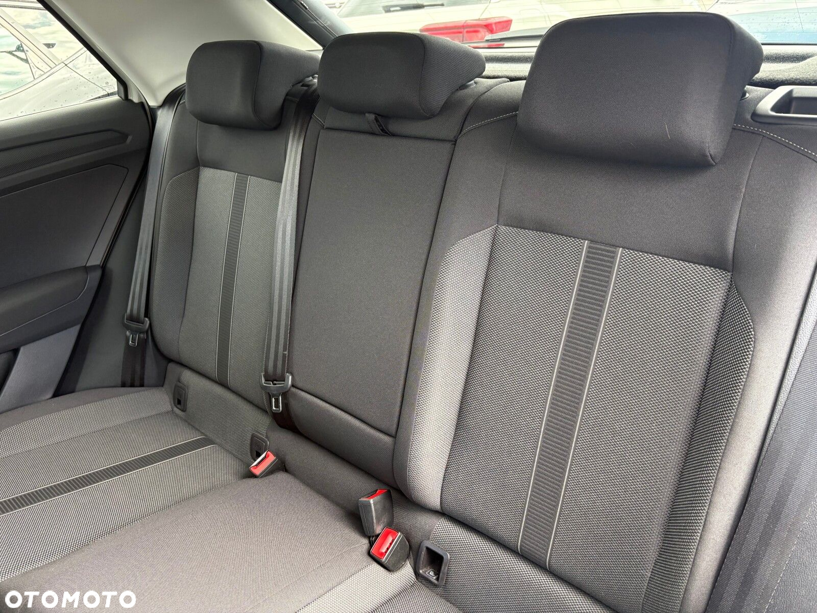 Volkswagen T-Roc 1.5 TSI Life - 13