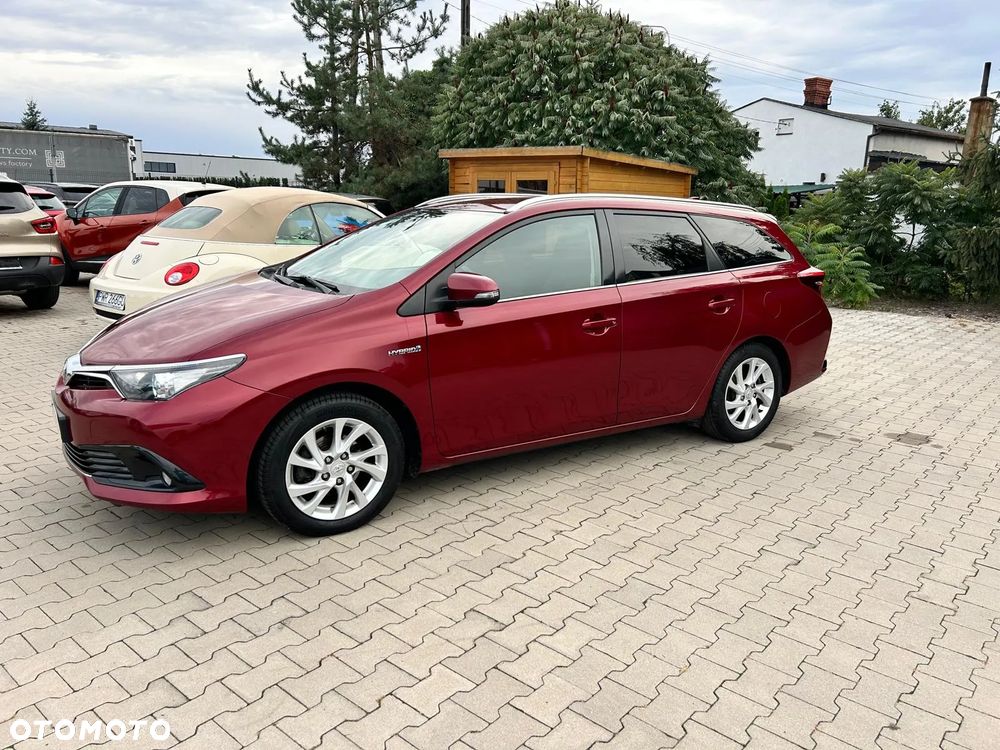 Toyota Auris 1.8 HSD Luna - 12