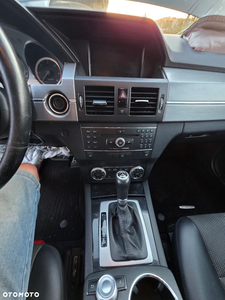 Mercedes-Benz GLK 200 CDI DPF BlueEFFICIENCY 7G-TRONIC - 16