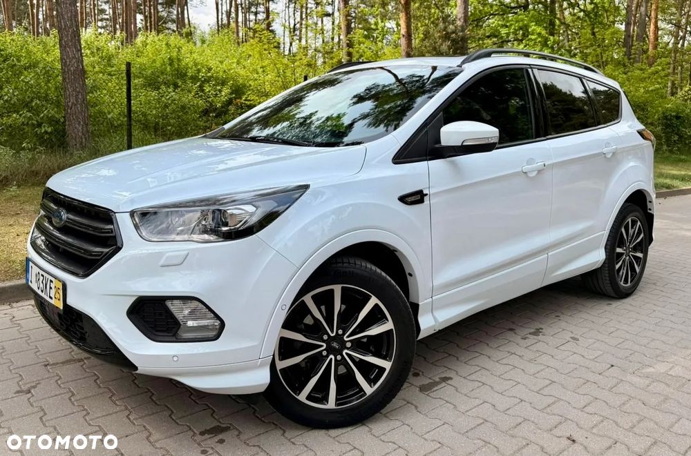 Ford Kuga 1.5 EcoBoost ST-LINE - 2