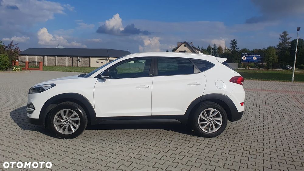 Hyundai Tucson blue 1.6 GDi 2WD Advantage - 2