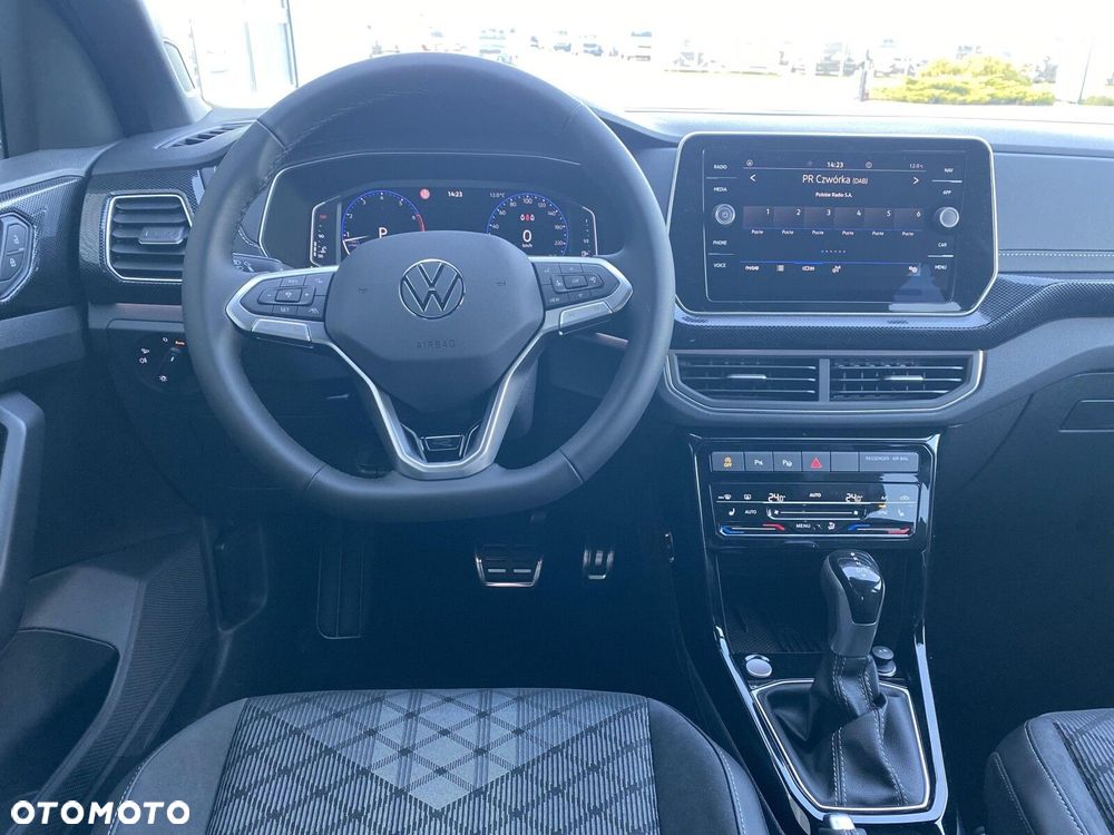 Volkswagen T-Cross - 24
