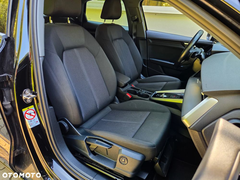 Audi A3 Limousine 35 TFSI mHEV Advanced S tronic - 21
