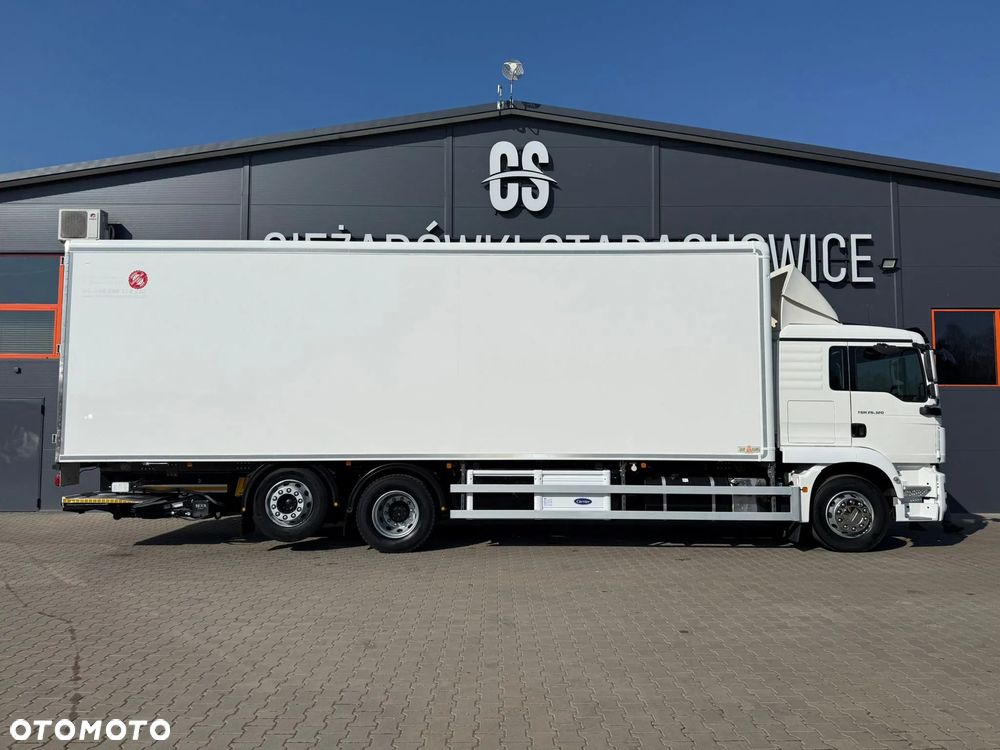 MAN TGM TGS TGX 26.320 chłodnia multitemperatura  22Epal // sypialka // oś skrętna - 6