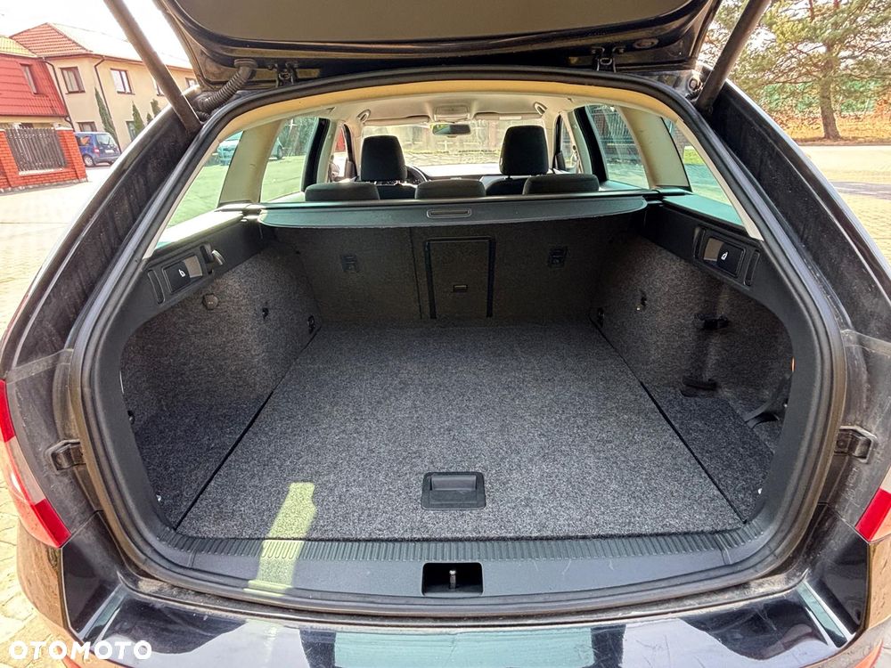 Skoda Octavia 2.0 TDI 4x4 DSG L&K - 28