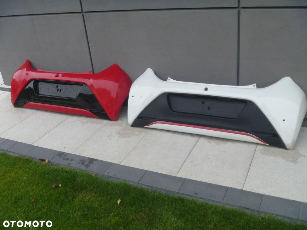 TOYOTA AYGO II ZDERZAK TYLNY ŁADNY PDC LUB BEZ - 1