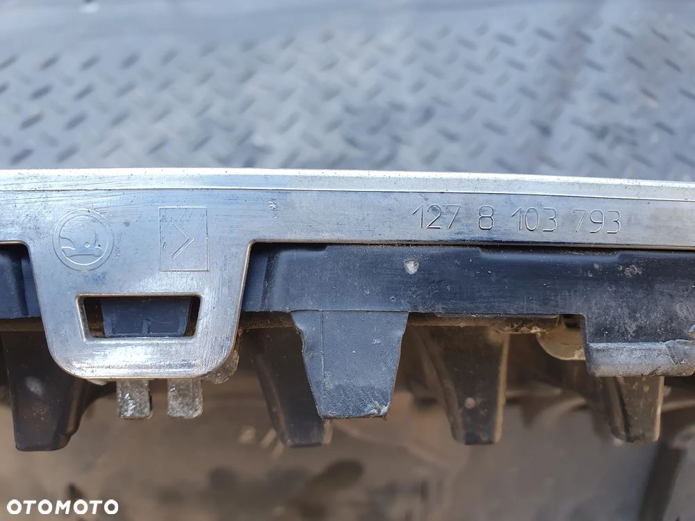 SKODA ROOMSTER FABIA II GRILL ATRAPA ZDERZAKA PRZÓD 5J0853668A RAMKA CHROM - 6