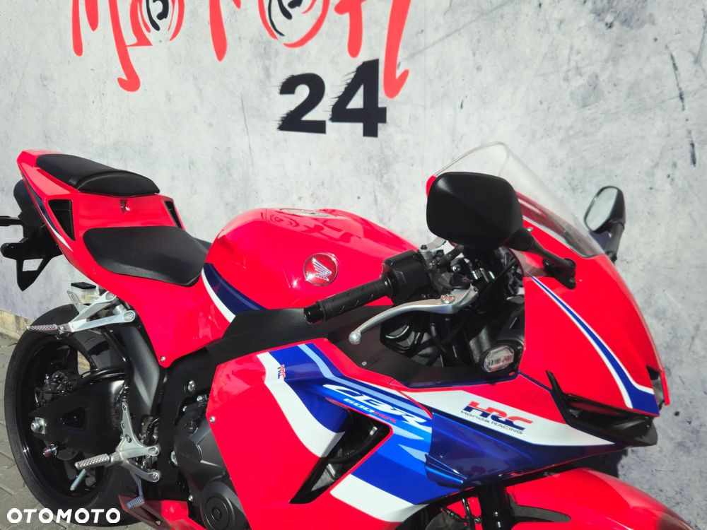 Honda CBR - 26
