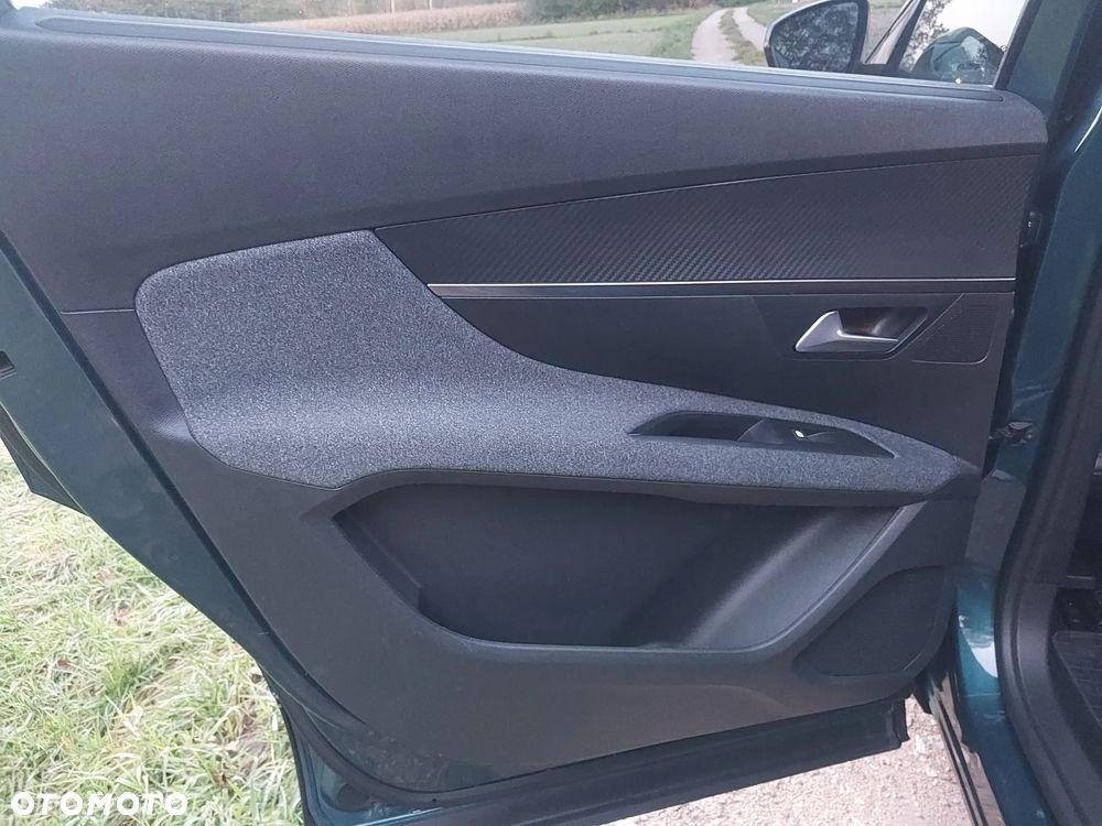 Peugeot 5008 - 18