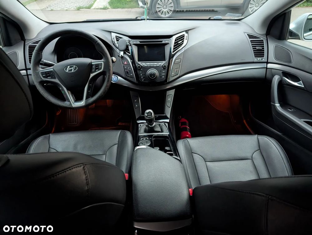 Hyundai i40 1.7 CRDi Premium - 9
