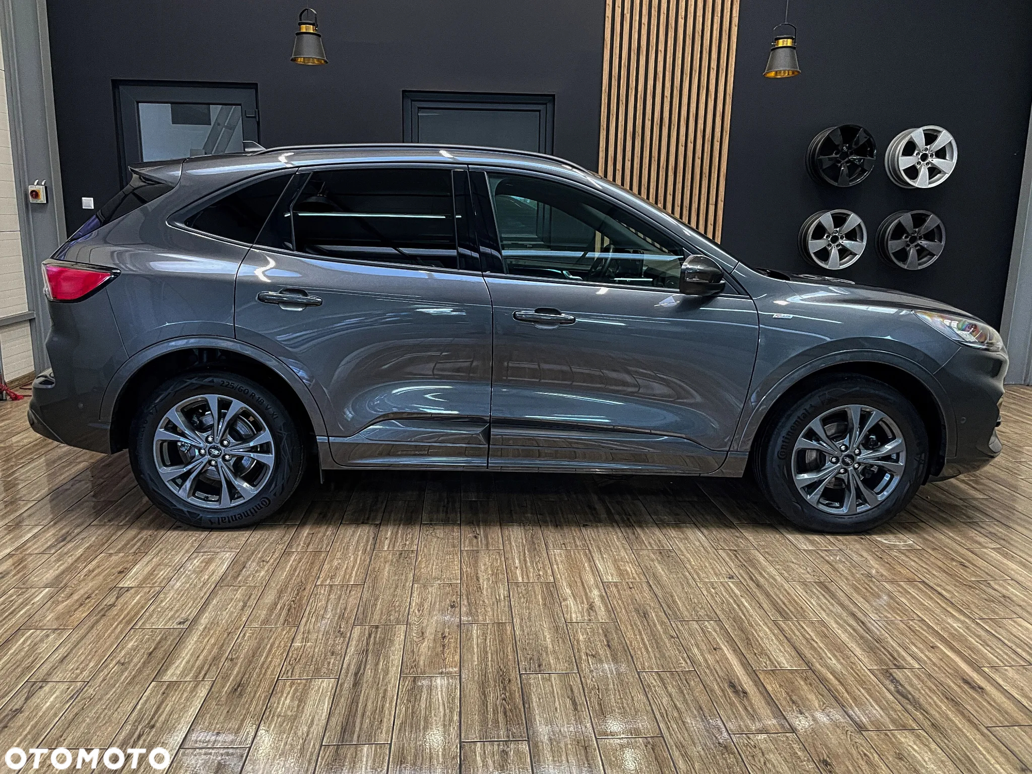 Ford Kuga 2.0 EcoBlue 4x4 ST-LINE X - 7