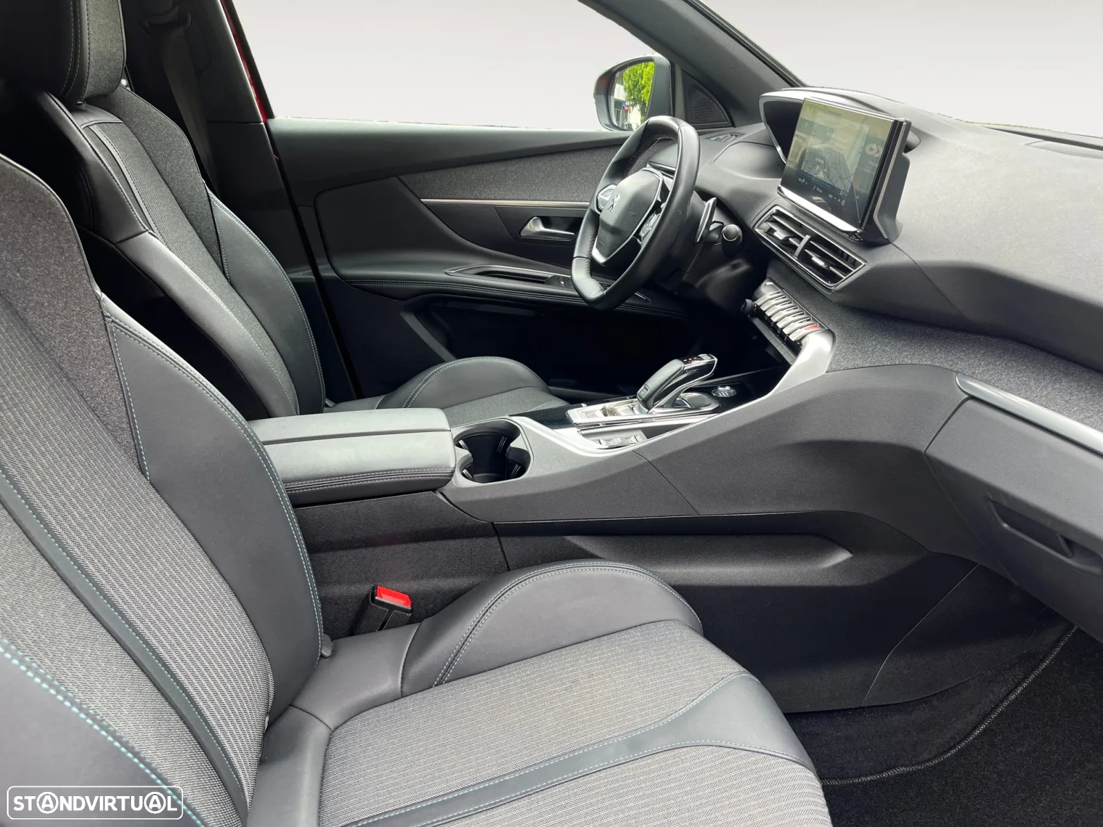 Peugeot 3008 1.5 BlueHDi Allure Pack EAT8 - 14