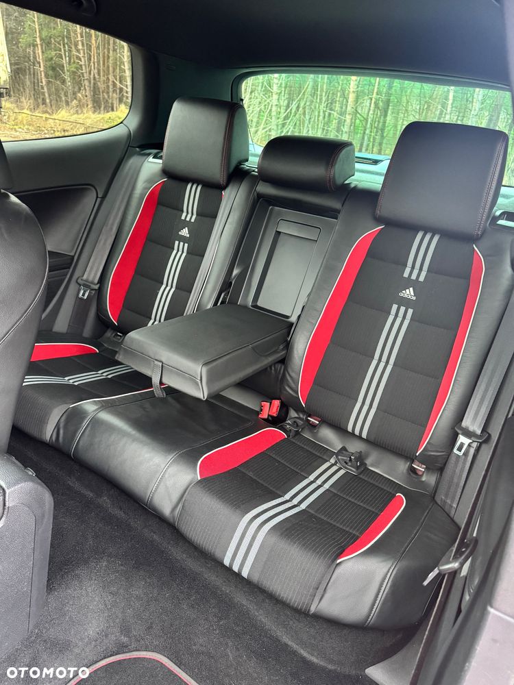 Volkswagen Golf 2.0 TSI GTI - 10