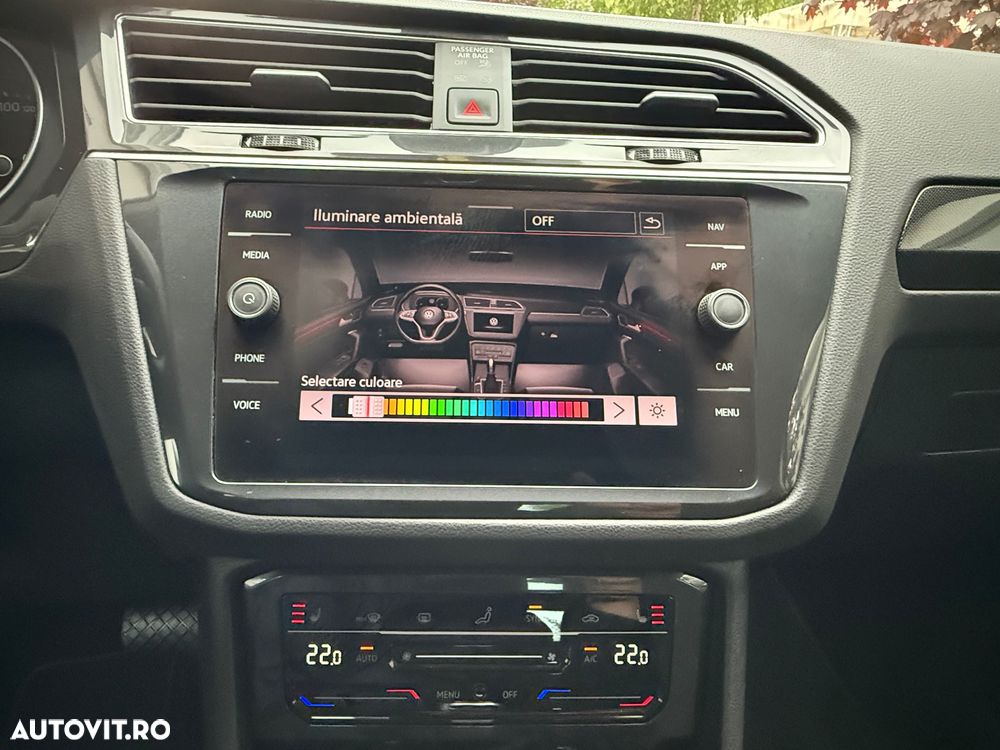 Volkswagen Tiguan - 20