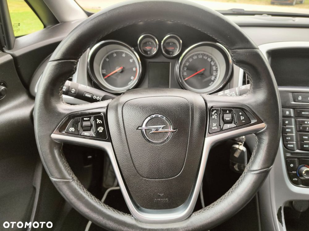 Opel Astra 1.6 D (CDTI) Dynamic - 26
