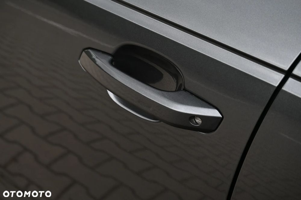 Audi A4 Avant 2.0 TDI DPF S line Sportpaket - 18