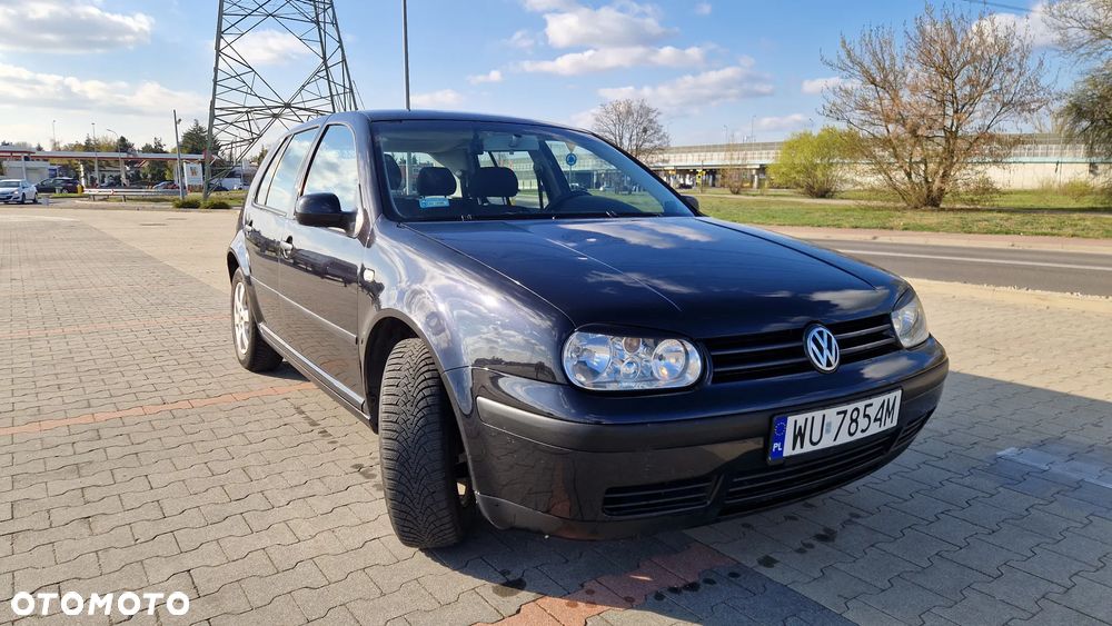 Volkswagen Golf 1.4 Comfortline - 2
