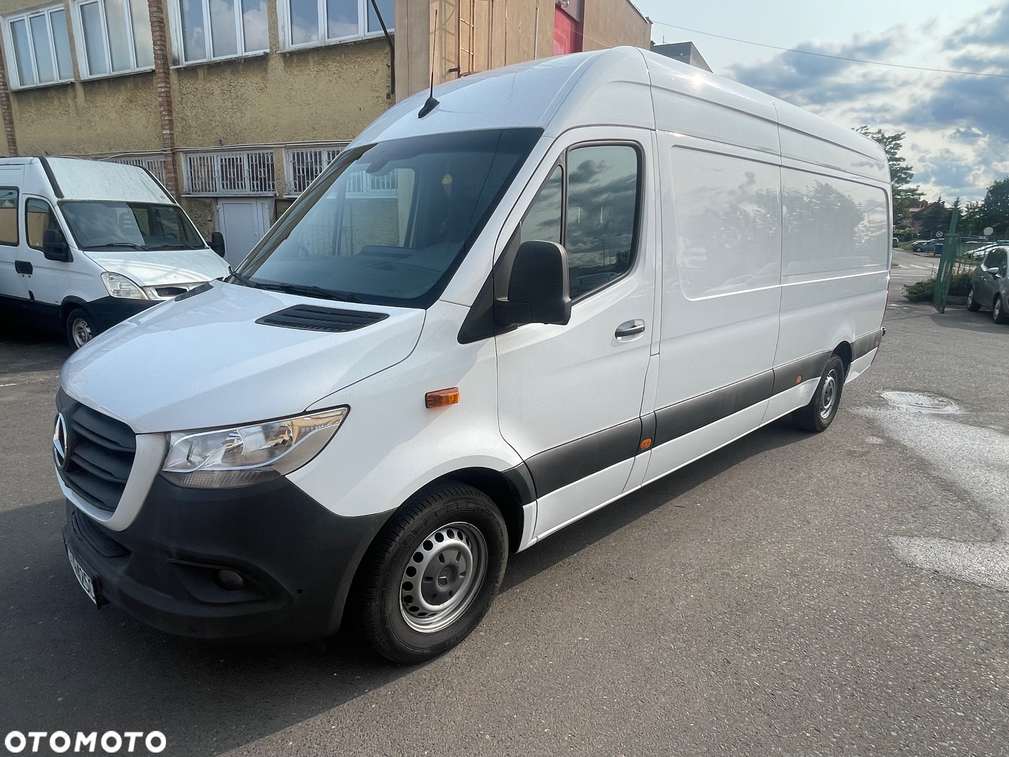Mercedes-Benz Sprinter 316 - 4