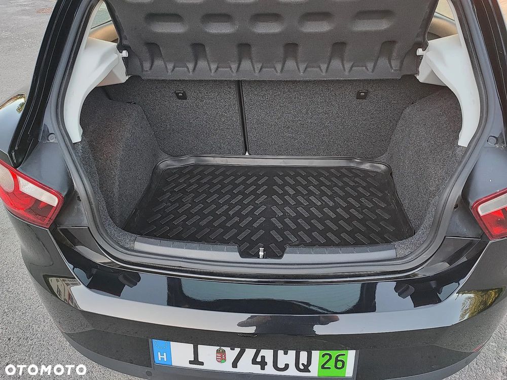 Seat Ibiza SC 1.4 16V Style - 27