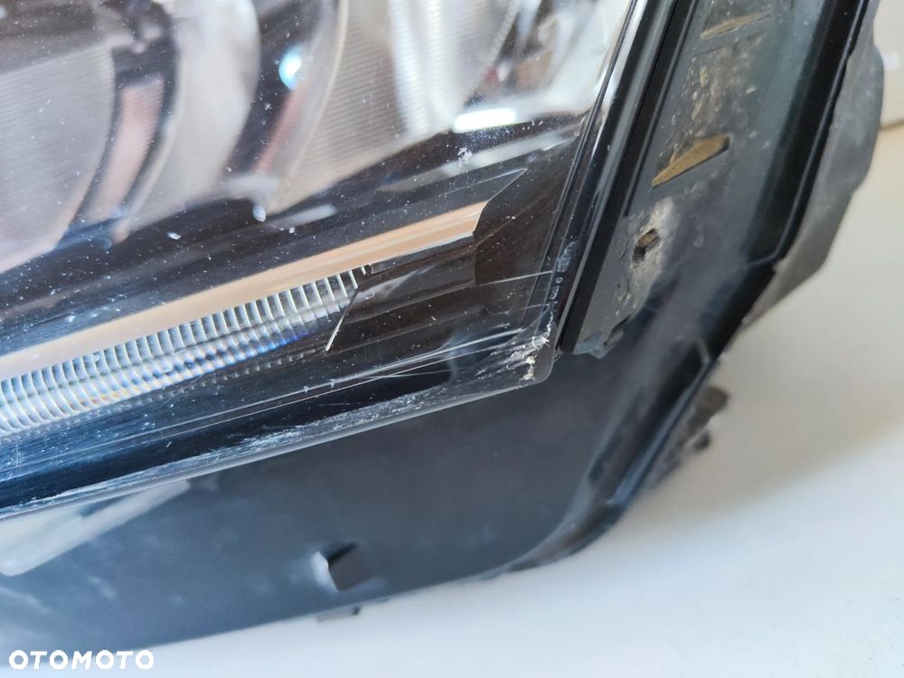 Reflektor lewy przedni Skoda Octavia 5E4 941 015 - 6