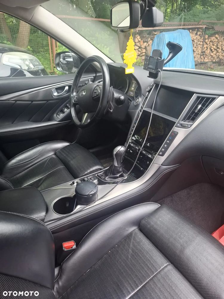 Infiniti Q50 2.0t Premium Sound Studio by Bose - 5