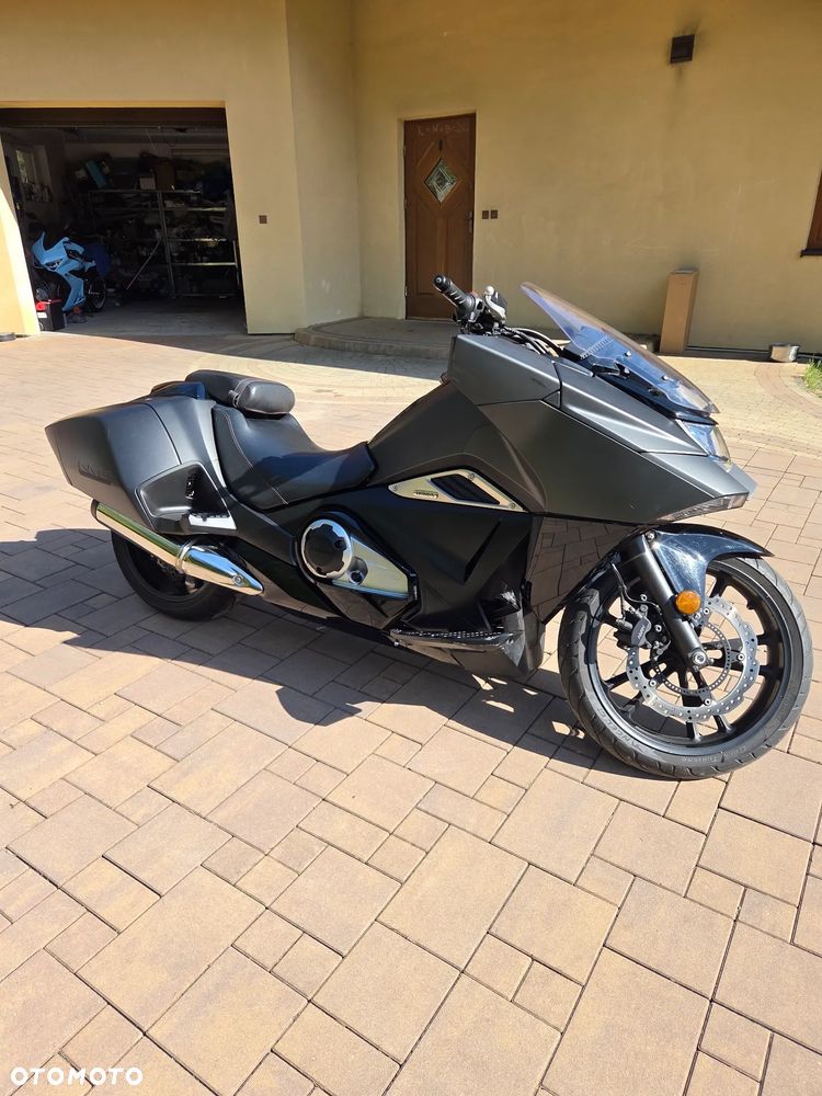 Honda NC - 18