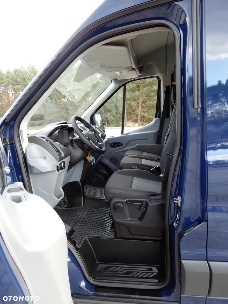 Ford Transit 2.0 DCiV 130 Km EcoBlue Wersja TREND L3H2 Blaszak Furgon 6-Cio Osobowy Doka Brygadowy Dubel + 1267 Kg Ładowność DMC 3500 Kg Stan Auta Jak Nowy UNIKAT !!! - 32