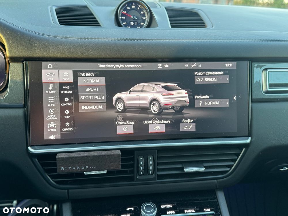 Porsche Cayenne GTS - 34