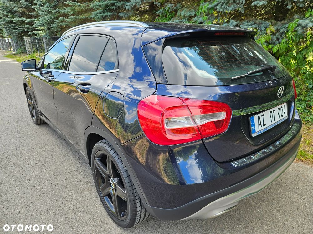 Mercedes-Benz GLA 250 7G-DCT Activity Edition - 5