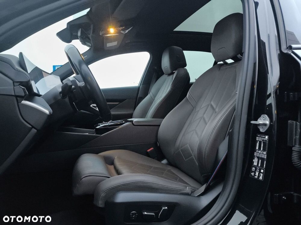 BMW Seria 5 520d xDrive mHEV M Sport - 15