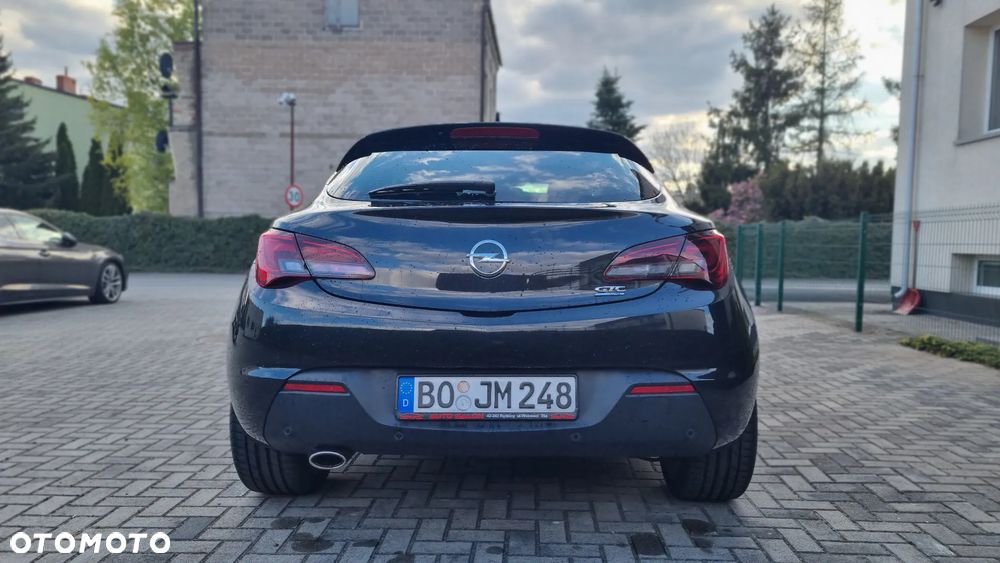 Opel Astra 1.4 Turbo - 9