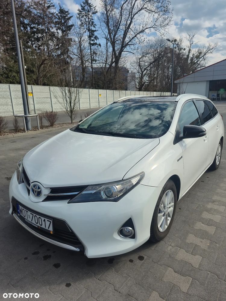 Toyota Auris - 1